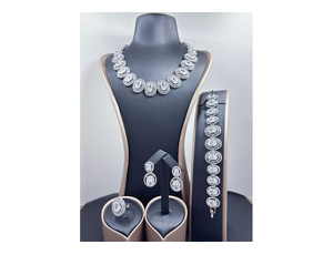 Luxurious Sets - 4