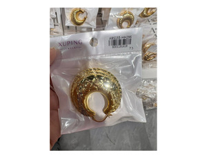 Non-tarnish earrings